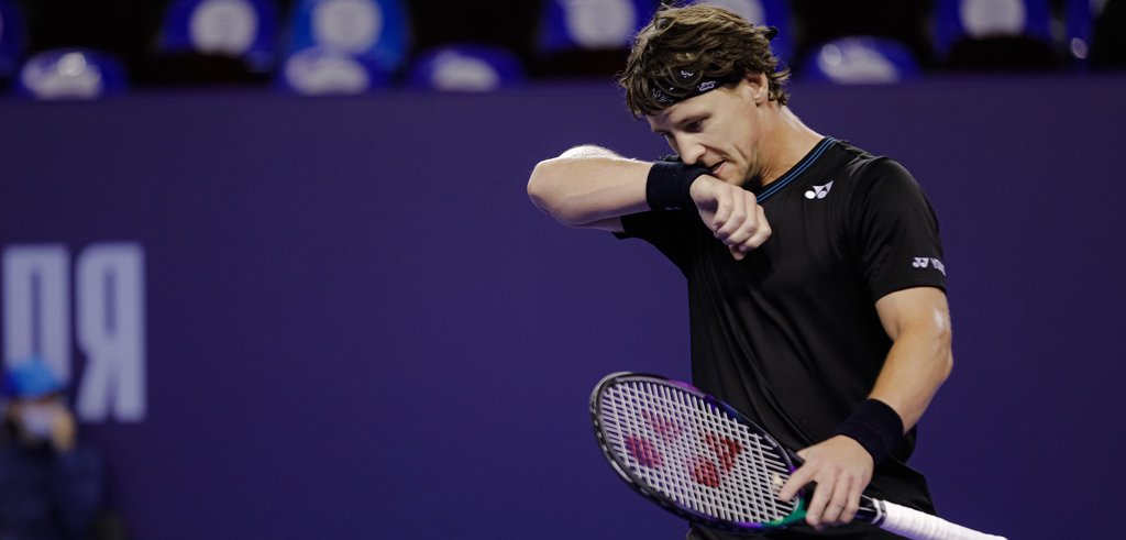 Lucky loser Berankis sails into semifinals