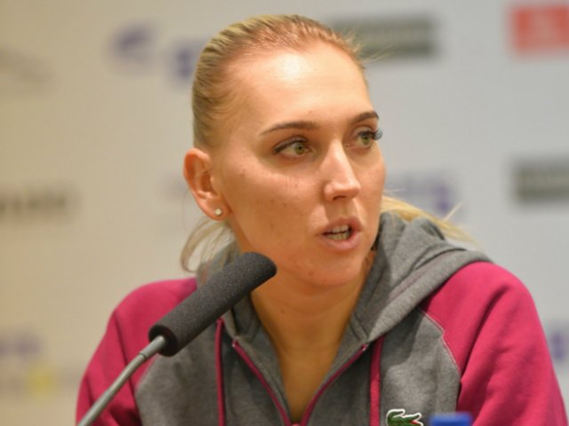 Elena Vesnina: «I will definitely read Maria Sharapova’s book»