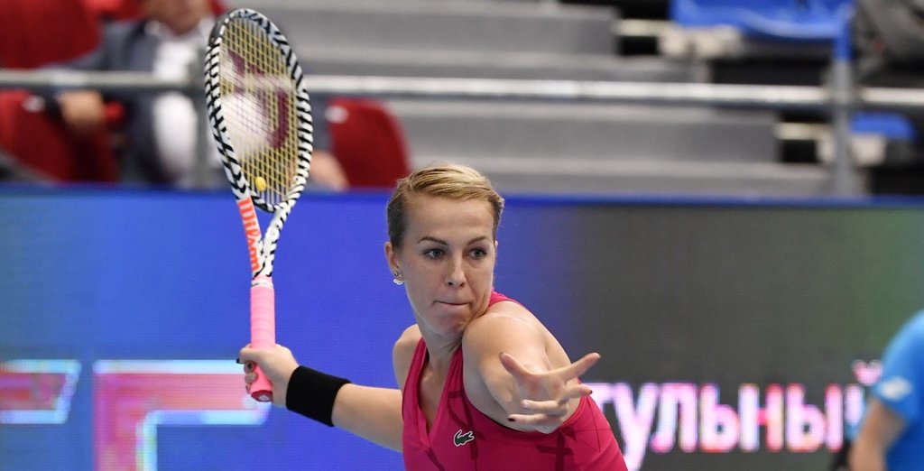 Павлюченкова в четвертьфинале